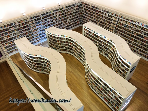 2019新加坡/新加坡自由行：烏節公共圖書館（Library @ Orchard），藏在鬧區購物中心Orchard Central的超美圖書館，新加坡必去/新加坡IG景點。 - 環遊世界 - 雨立今=霠