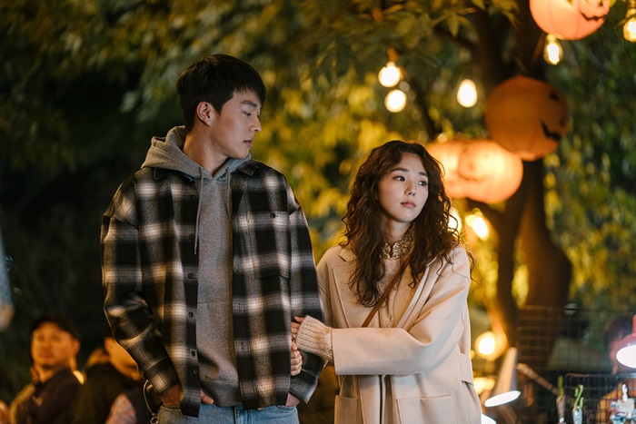 2021韓國電影：酸酸甜甜愛上你（劇情/結局/心得），愛情哪裡出了錯？一部讓網友激戰誰最渣的愛情電影。 - 2021電影 - 雨立今=霠
