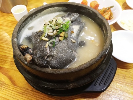 首爾：土俗村蔘雞湯，到韓國必吃的蔘雞湯跟海鮮餅！（內有中文菜單） - 2016.10首爾單身行 - 雨立今=霠