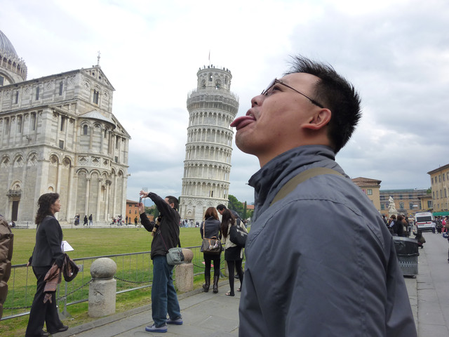 2010.10義大利蜜月Day3：聽到比薩 Pisa，就想到斜塔 - pisa 義大利, 義大利, 義大利 比薩, 義大利 比薩斜塔 - 雨立今=霠