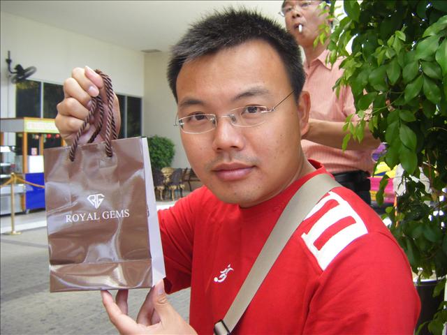 2009.3.15．Day5泰國曼谷：購物行程＋central world - 雨立今=霠