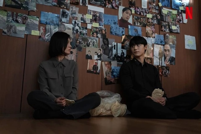 2023韓劇：黑暗榮耀第一季（1~8集）劇情/結局/心得，那不是校園霸凌是謀殺呀！全力支持文同珢復仇。 - Netflix推薦韓劇 - 雨立今=霠