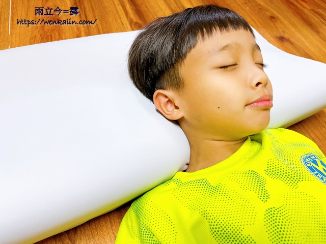 【新鮮試】VANDINO梵迪諾生活館：雲感85枕，符合人體工學的親膚透氣枕頭！讓睡眠更有品質。 - 廠商邀稿 - 雨立今=霠
