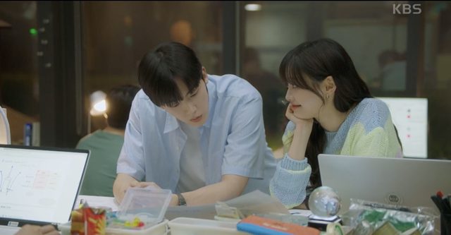 我的女友比我帥劇情