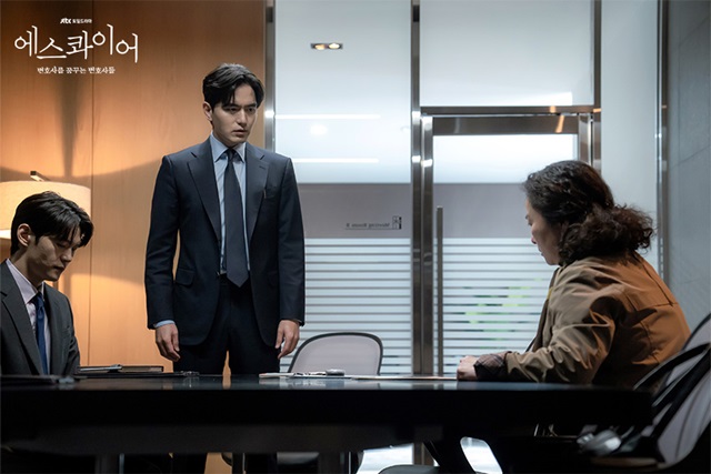 夢想成為律師的律師們劇情