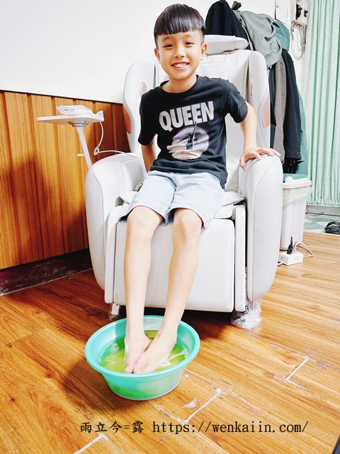 【英國抗菌專家】沙威隆Savlon：六十年歷史悠久的經典商品，清潔保護一次完成！家家必備的商品，英國60年 ICP® 抗菌配方，用沙威隆呵護全家。 - #99抗菌力, #ICP抗菌配方, #Savlon, #沙威隆, #潔身液, #英國抗菌專家, 沙威隆dcard, 沙威隆ptt, 沙威隆功效, 沙威隆泡澡, 沙威隆消毒, 沙威隆潔身液, 沙威隆用法, 沙威隆評價, 潔身液推薦 - 雨立今=霠