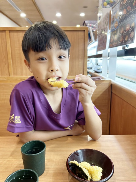 【11Y】祝福我一直溫暖又可愛的小兒子，生日快樂！ - 11歲生日快樂, 生日快樂 - 雨立今=霠