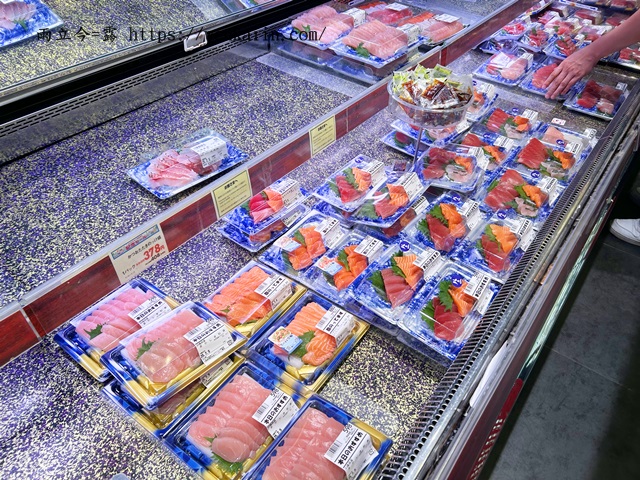 MaxValu牧志店必買