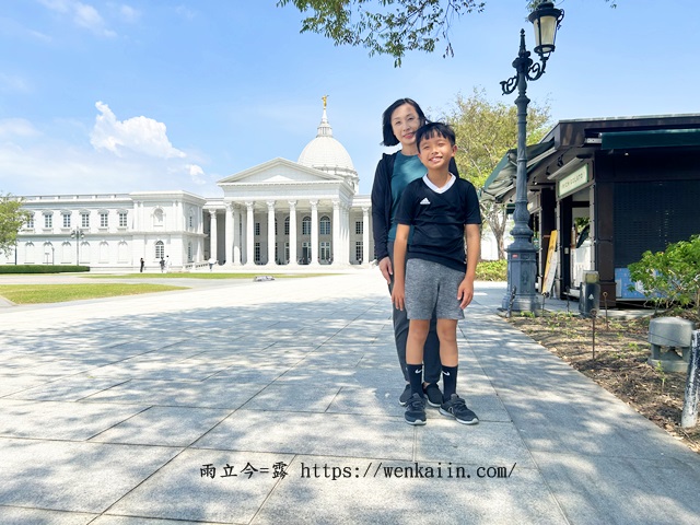 台南室內景點/台南行程:奇美博物館,展覽豐富有趣,可以逛上整日的好地方!台南親子景點推薦,台南雨天備案。 - 台南, 台南仁德景點, 台南博物館, 台南好玩, 台南室內景點, 台南必去, 台南必暑景點, 台南必逛, 台南推薦景點, 台南景點, 台南行程, 台南親子室內景點, 台南親子景點, 台南親子行程, 台南雨天景點, 奇美博物館, 奇美博物館dacrd, 奇美博物館ptt, 奇美博物館一日遊, 奇美博物館交通, 奇美博物館休館, 奇美博物館兵器, 奇美博物館動物, 奇美博物館展館介紹, 奇美博物館展館推薦, 奇美博物館常設展, 奇美博物館必看, 奇美博物館必逛, 奇美博物館推薦, 奇美博物館樂器, 奇美博物館營業, 奇美博物館紀念品, 奇美博物館親子, 奇美博物館適合小朋友嗎, 奇美博物館門票, 奇美博物館開館時間, 奇美博物館館藏, 臺灣博物館推薦 - 雨立今=霠