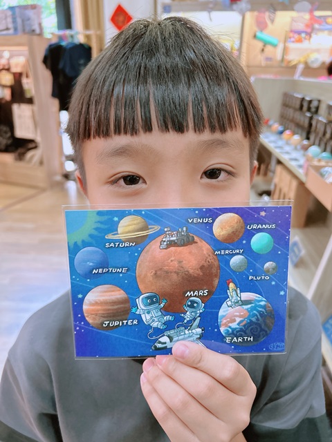 【台南室內景點/台南景點推薦】南瀛天文館：宇宙太空的奧妙探索，互動設施多，3D星象劇場精彩，台南必來親子景點，天文迷別錯過。 - 南瀛天文館, 南瀛天文館2025, 南瀛天文館2026, 南瀛天文館dacrd, 南瀛天文館ptt, 南瀛天文館交通, 南瀛天文館介紹, 南瀛天文館值得去嗎, 南瀛天文館劇場, 南瀛天文館台南, 南瀛天文館好玩嗎, 南瀛天文館展覽, 南瀛天文館展館, 南瀛天文館必玩, 南瀛天文館必看, 南瀛天文館必逛, 南瀛天文館推薦, 南瀛天文館票價, 南瀛天文館親子, 南瀛天文館門票, 南瀛天文館預約, 南瀛天文館體驗, 台南, 台南南瀛天文館, 台南博物館, 台南好玩, 台南室內景點, 台南必去, 台南必暑景點, 台南必逛, 台南推薦景點, 台南景點, 台南行程, 台南親子室內景點, 台南親子景點, 台南親子行程, 台南雨天景點, 臺灣博物館推薦, 親子景點南瀛天文館, 親子行程南瀛天文館 - 雨立今=霠